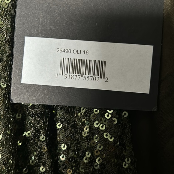IEENA FOR MAC DUGGAL 26490 NWT Sequined Long Sleeve Gown in Olive Green - Picture 7 of 9